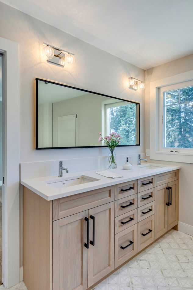 White oak double vanity in ensuite