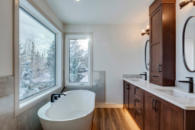 Freestanding tub 
