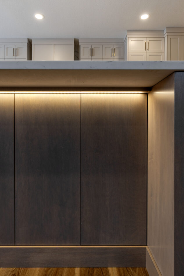 Lighting underneath the quartz countertop