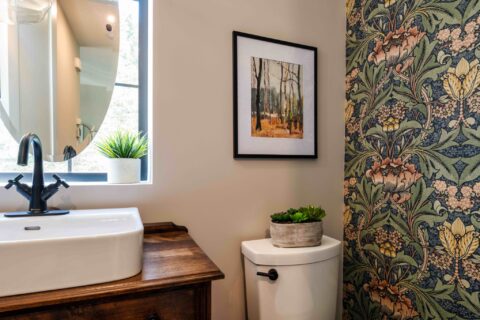 Powder room